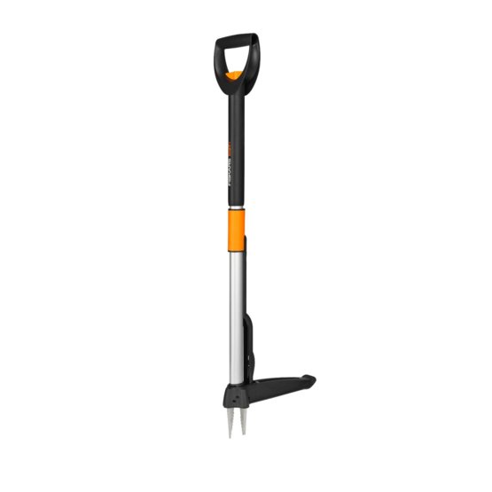 Fiskars SmartFit™ weed whacker