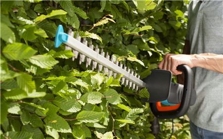 Electric hedge trimmer ComfortCut 600/55 Gardena
